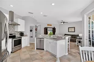 2675 Running Springs Loop, Oviedo, FL 32765 - Photo 2