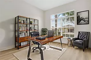 2352 Twilight Dr, Orlando, FL 32825 - Photo 4