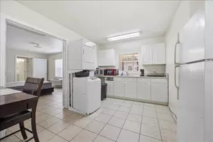 271 Caribbean Dr, Davenport, FL 33897 - Photo 6