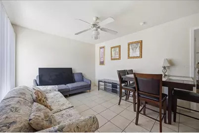 271 Caribbean Drive #Front unit, Davenport, FL 33897 - Photo 4
