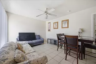 271 Caribbean Dr, Davenport, FL 33897 - Photo 4