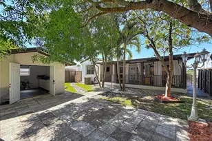 821 83rd St, Miami Beach, FL 33141 - Photo 24