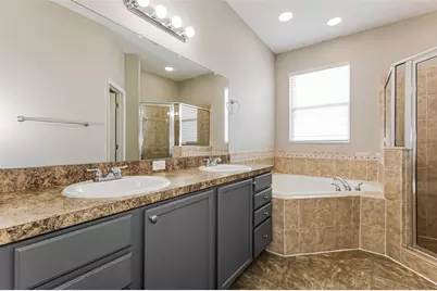 8130 Woodvine Circle, Lakeland, FL 33810 - Photo 14