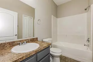 8130 Woodvine Cir, Lakeland, FL 33810 - Photo 18