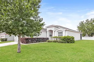 8130 Woodvine Cir, Lakeland, FL 33810 - Photo 2