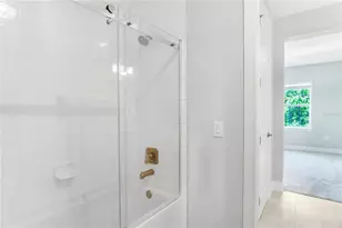 325 Crystal Wood Dr, Winter Garden, FL 34787 - Photo 60