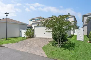 748 Costa Ln, Debary, FL 32713 - Photo 4