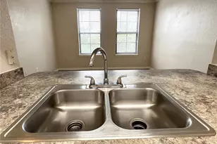 911 N Orange Ave, Orlando, FL 32801 - Photo 8