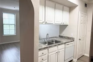 911 N Orange Ave, Orlando, FL 32801 - Photo 4
