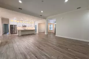 401 River Bed Ct, Wimauma, FL 33598 - Photo 12