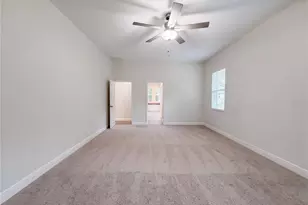 401 River Bed Ct, Wimauma, FL 33598 - Photo 4
