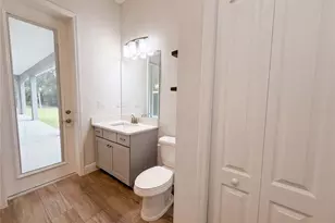 401 River Bed Ct, Wimauma, FL 33598 - Photo 22