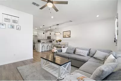 11429 Sunsail Avenue, Orlando, FL 32832 - Photo 2