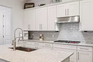 8866 Bismarck Palm Dr, Winter Garden, FL 34787 - Photo 18