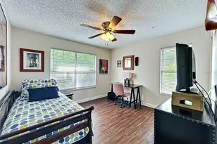 1909 Summer Club Dr, Oviedo, FL 32765 - Photo 32
