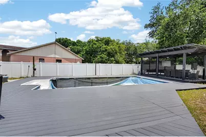 3425 Cove Court E, Winter Haven, FL 33880 - Photo 32