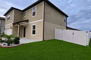 1213 Michelangelo Ln, Winter Haven, FL 33884 - Photo 2