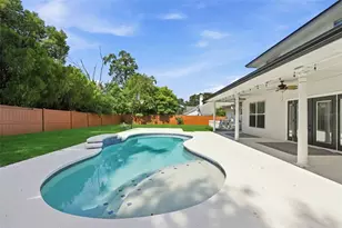 1349 Valley Pine Cir, Apopka, FL 32712 - Photo 2