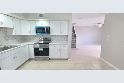 2118 Oak Meadow Circle, South Daytona, FL 32119 - Photo 8