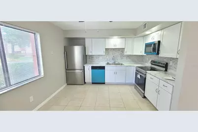 2118 Oak Meadow Circle, South Daytona, FL 32119 - Photo 6