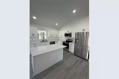 303 Silk Oak Drive, Kissimmee, FL 34743 - Photo 2