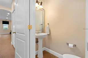 828 Ellwood Ave, Orlando, FL 32804 - Photo 12