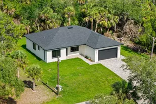 42 Venango St, Port Charlotte, FL 33954 - Photo 4