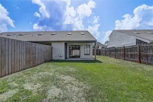 2719 Hunt Club Ln, Orlando, FL 32826 - Photo 24
