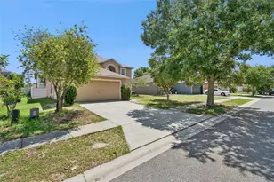 416 Barlyn Ave, Haines City, FL 33844 - Photo 4