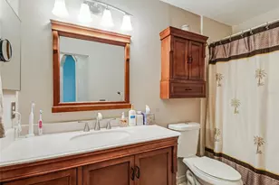 1321 Woodlake Cir, Saint Cloud, FL 34772 - Photo 14