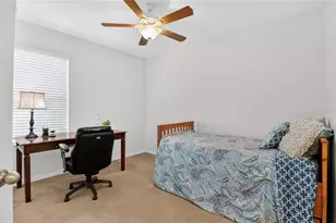 345 Red Kite Dr, Groveland, FL 34736 - Photo 16