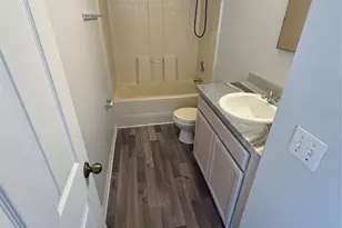 707 Battery Pointe Dr, Orlando, FL 32828 - Photo 24