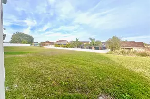 707 Battery Pointe Dr, Orlando, FL 32828 - Photo 26