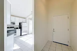 554 Whittingham Pl, Lake Mary, FL 32746 - Photo 4