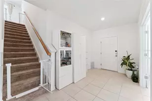 1111 Calico Pointe Cir, Groveland, FL 34736 - Photo 6