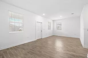 3053 Ella Wy, Saint Cloud, FL 34771 - Photo 4