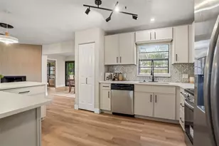 1348 Radclyffe Rd, Orlando, FL 32804 - Photo 10