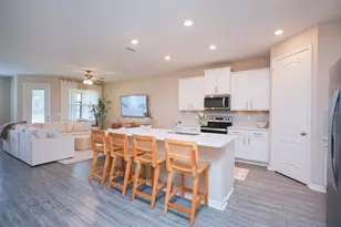 11367 Cay Spruce Wy, San Antonio, FL 33576 - Photo 10