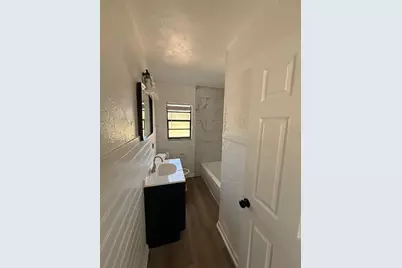 1000 Sumter Street, Leesburg, FL 34748 - Photo 14