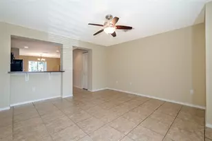 5087 Dominica Dr, Kissimmee, FL 34746 - Photo 4