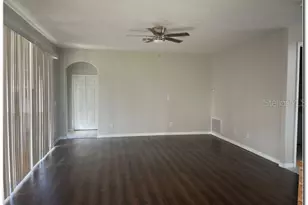 2887 Sweetspire Cir, Kissimmee, FL 34746 - Photo 10