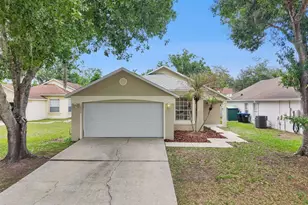 10225 Denby Ct, Orlando, FL 32817 - Photo 2