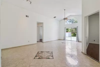 10225 Denby Court, Orlando, FL 32817 - Photo 8