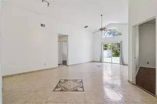 10225 Denby Ct, Orlando, FL 32817 - Photo 8