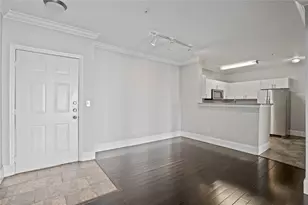204 E South St, Orlando, FL 32801 - Photo 4