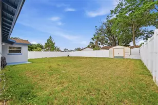 4048 Castlegate Dr, Orlando, FL 32839 - Photo 24