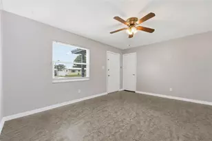 4048 Castlegate Dr, Orlando, FL 32839 - Photo 6