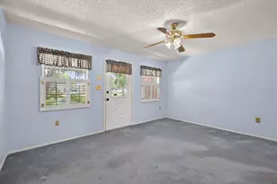 115 E Palm St, Davenport, FL 33837 - Photo 10