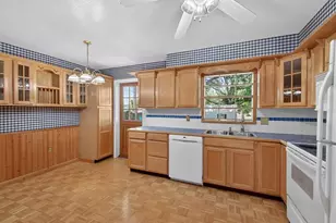 115 E Palm St, Davenport, FL 33837 - Photo 12