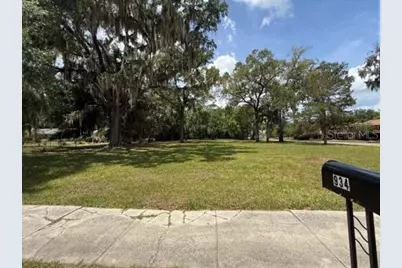 934 NE 28th Avenue, Ocala, FL 34470 - Photo 1